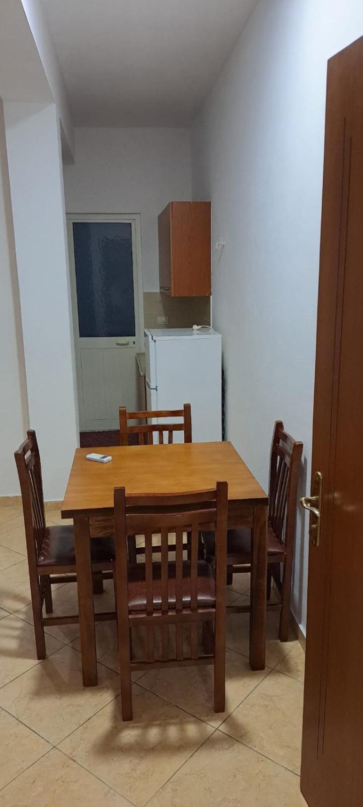 Araniti Apartment Velipojë Eksteriør billede