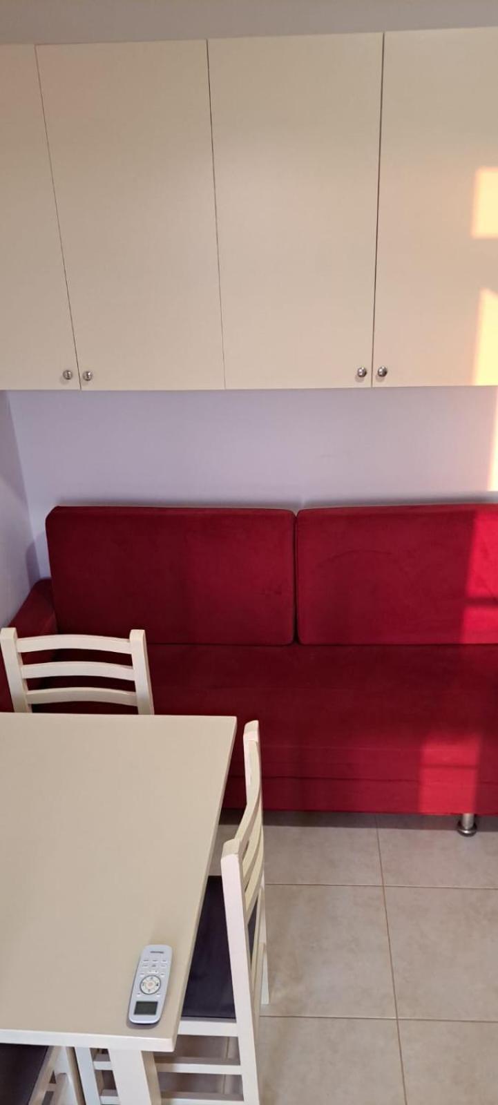 Araniti Apartment Velipojë Eksteriør billede
